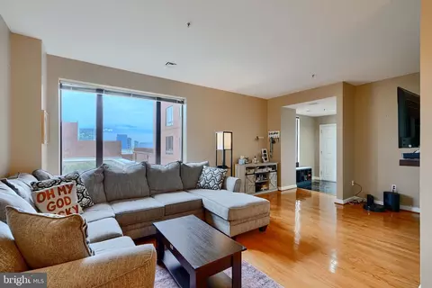 10 E Lee St #706, Baltimore, MD 21202 photo 1
