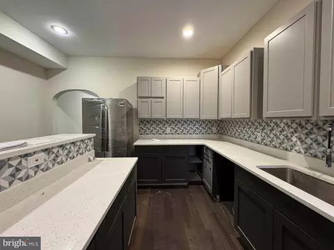 405 Yale Ave, Baltimore, MD 21229 photo 7