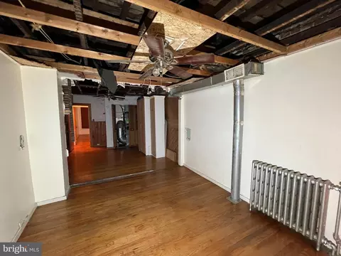 Living - 432 E Fort Ave, Baltimore, MD 21230 photo 7 of 7