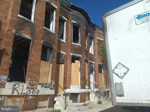 1104 E 20th St, Baltimore, MD 21218