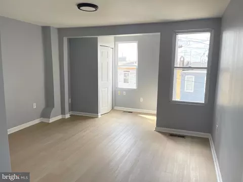 2221 E Biddle St, Baltimore, MD 21213 photo 7