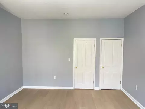 2221 E Biddle St, Baltimore, MD 21213 photo 12