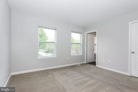 705 George St, Baltimore, MD 21201 photo 4