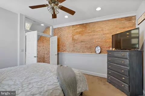 Bedroom - 1208 S Hanover St, Baltimore, MD 21230 photo 1 of 3