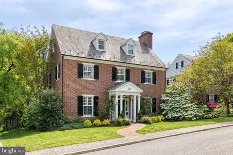225 Tunbridge Rd, Baltimore, MD 21212