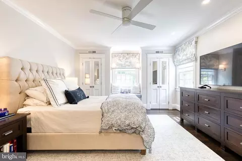 Bedroom - 225 Tunbridge Rd, Baltimore, MD 21212 photo 3 of 6