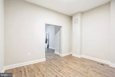 Entry Way - 3025 Walbrook Ave, Baltimore, MD 21216 photo 1 of 5
