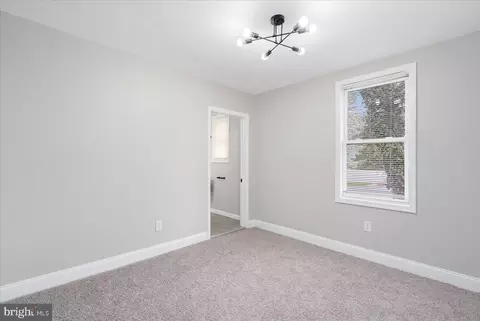 5604 Gist Ave, Baltimore, MD 21215 photo 20