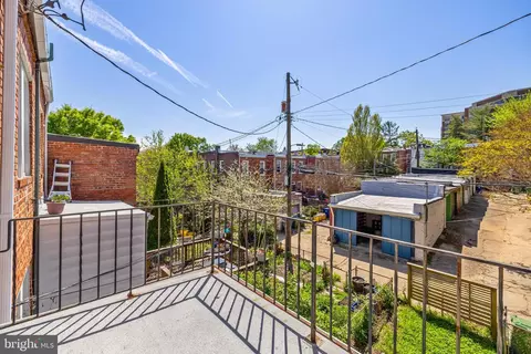 Exterior - 3816 Beech Ave, Baltimore, MD 21211 photo 3 of 9