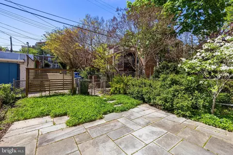 Exterior - 3816 Beech Ave, Baltimore, MD 21211 photo 5 of 9