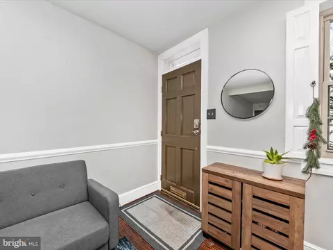 Entry Way - 23 E Wheeling St, Baltimore, MD 21230 photo 1 of 3