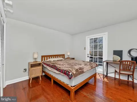 Bedroom - 23 E Wheeling St, Baltimore, MD 21230 photo 6 of 8