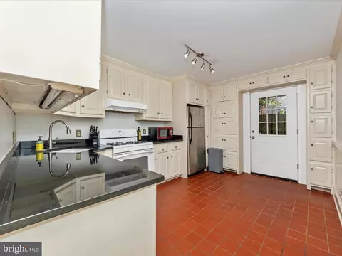 Kitchen - 23 E Wheeling St, Baltimore, MD 21230 photo 1 of 4