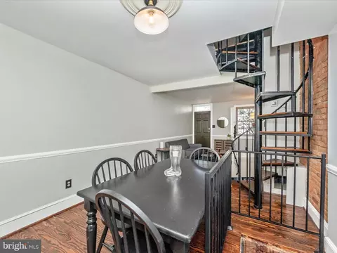 Dining - 23 E Wheeling St, Baltimore, MD 21230 photo 4 of 4
