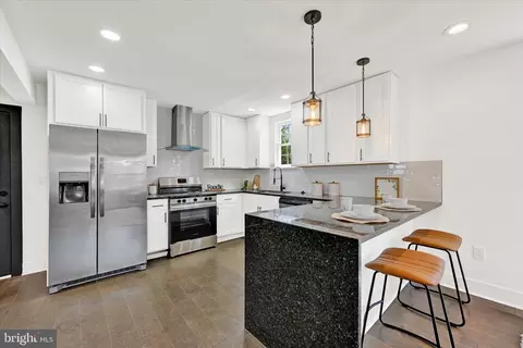 Kitchen - 3404 Echodale Ave, Baltimore, MD 21214 photo 2 of 3