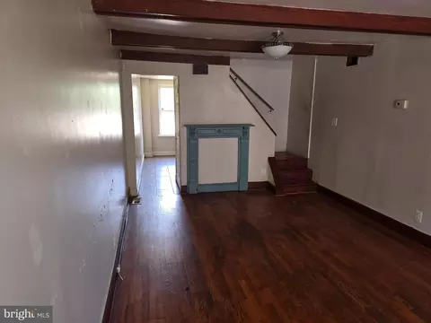 Living - 347 S Mount St, Baltimore, MD 21223 photo 1 of 4