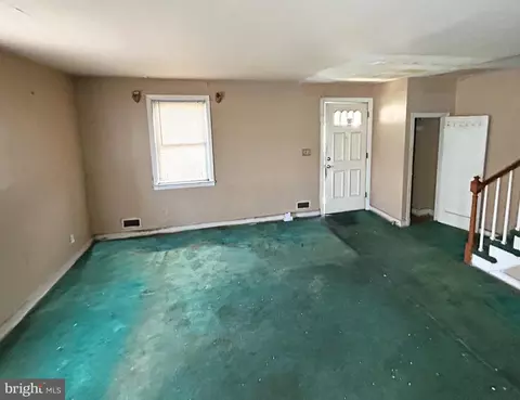 Living - 1501 E Cold Spring Ln, Baltimore, MD 21218 photo 1 of 2