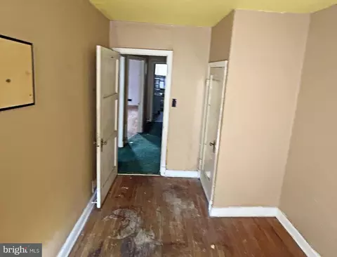 Entry Way - 1501 E Cold Spring Ln, Baltimore, MD 21218 photo 4 of 4