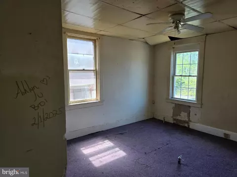 1810 Spence St, Baltimore, MD 21230 photo 11