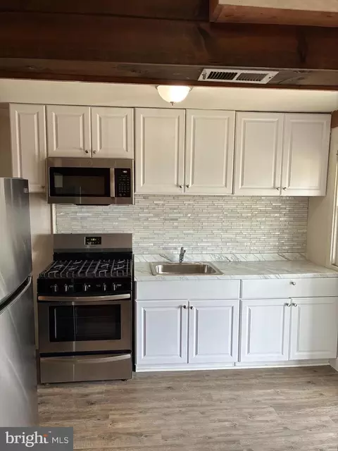 Kitchen - 3660 Chesterfield Ave, Baltimore, MD 21213 photo 1 of 2
