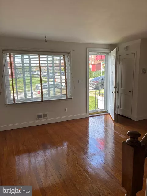 Living - 3660 Chesterfield Ave, Baltimore, MD 21213 photo 1 of 1