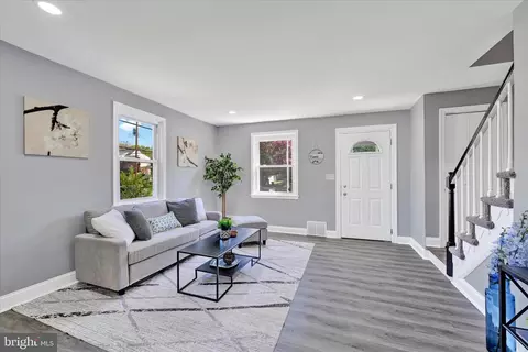 4005 Echodale Ave, Baltimore, MD 21206 photo 2