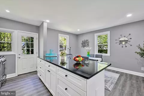4005 Echodale Ave, Baltimore, MD 21206 photo 10