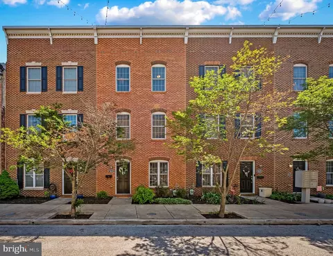 1833 Jackson St, Baltimore, MD 21230