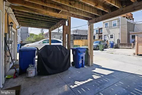 Exterior - 1420 Towson St, Baltimore, MD 21230 photo 5 of 7