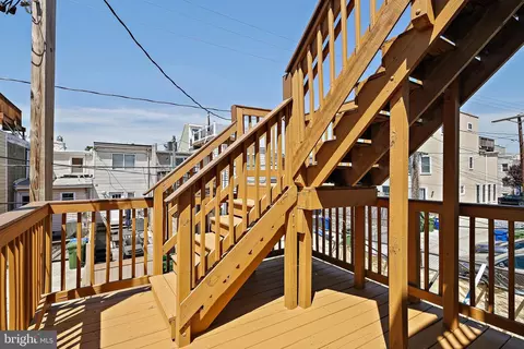 Exterior - 1420 Towson St, Baltimore, MD 21230 photo 4 of 7