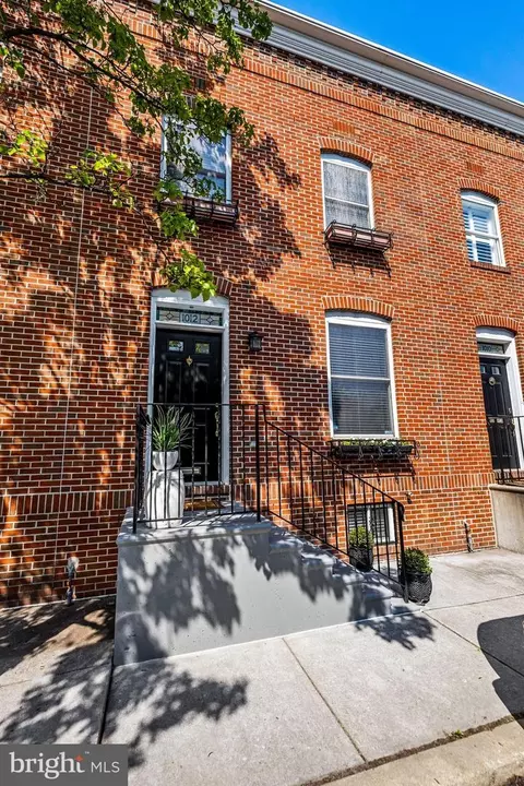 1012 S Streeper St S, Baltimore, MD 21224