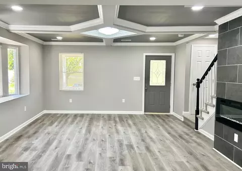 Living - 1617 Pentwood Rd, Baltimore, MD 21239 photo 3 of 5