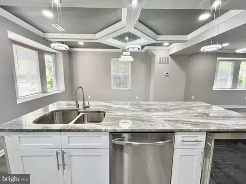 Kitchen - 1617 Pentwood Rd, Baltimore, MD 21239 photo 5 of 7