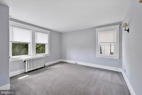 Bedroom - 700 Evesham Ave, Baltimore, MD 21212 photo 3 of 4