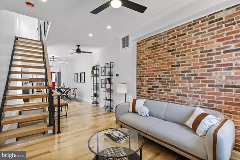21 W Barney St, Baltimore, MD 21230