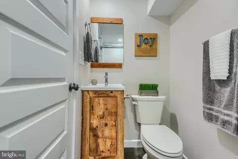 1829 Westphal Pl, Baltimore, MD 21230 photo 44