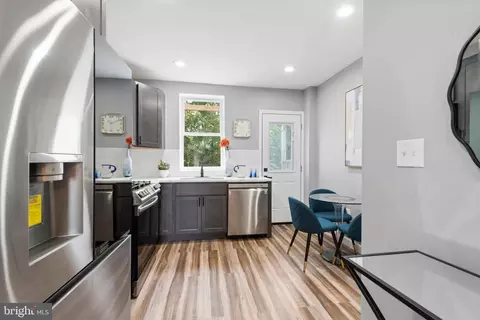 856 W 33rd St, Baltimore, MD 21211 photo 9
