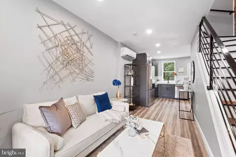 856 W 33rd St, Baltimore, MD 21211 photo 4