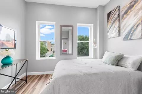 856 W 33rd St, Baltimore, MD 21211 photo 16