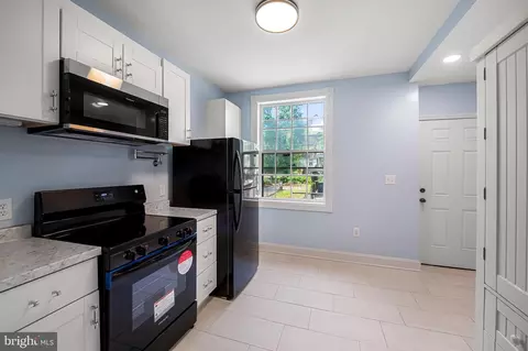 124 Collins Ave, Baltimore, MD 21229 photo 16