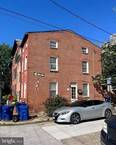 568 Saint Mary St, Baltimore, MD 21201