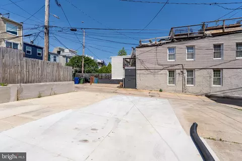 Exterior - 548 E Fort Ave, Baltimore, MD 21230 photo 1 of 10