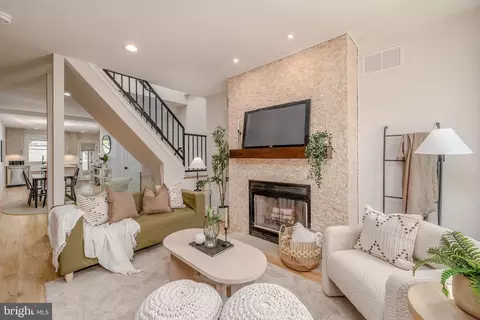 Other - 548 E Fort Ave, Baltimore, MD 21230 photo 3 of 12