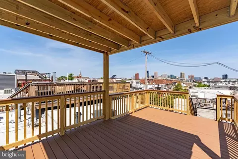 Exterior - 548 E Fort Ave, Baltimore, MD 21230 photo 9 of 10