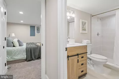 3163 Lyndale Ave, Baltimore, MD 21213 photo 37