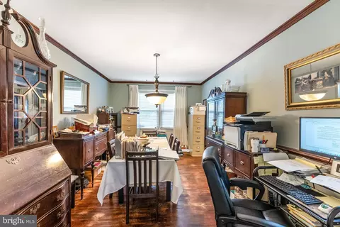 Dining - 235 Medwick Garth E, Catonsville, MD 21228 photo 1 of 4