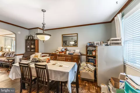 Dining - 235 Medwick Garth E, Catonsville, MD 21228 photo 3 of 4