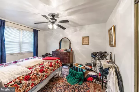 Bedroom - 235 Medwick Garth E, Catonsville, MD 21228 photo 1 of 3