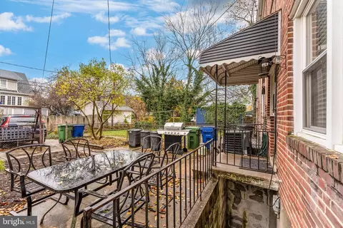 Exterior - 235 Medwick Garth E, Catonsville, MD 21228 photo 4 of 11