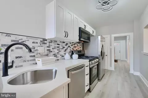4003 Fairfax Rd, Baltimore, MD 21216 photo 8